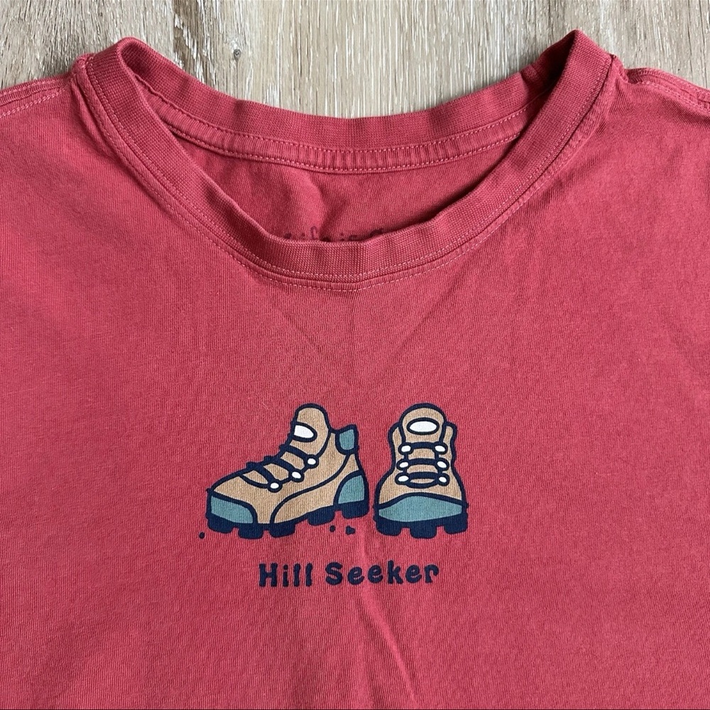 Men’s Life Is Good Hill Seeker Red Tee - Picture 2 of 5